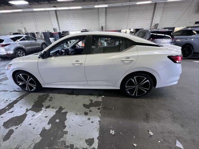 2022 Nissan Sentra SR Xtronic CVT