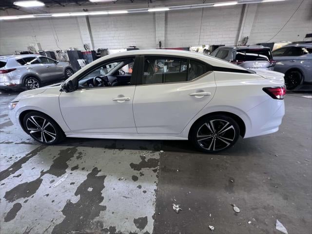 2022 Nissan Sentra SR Xtronic CVT