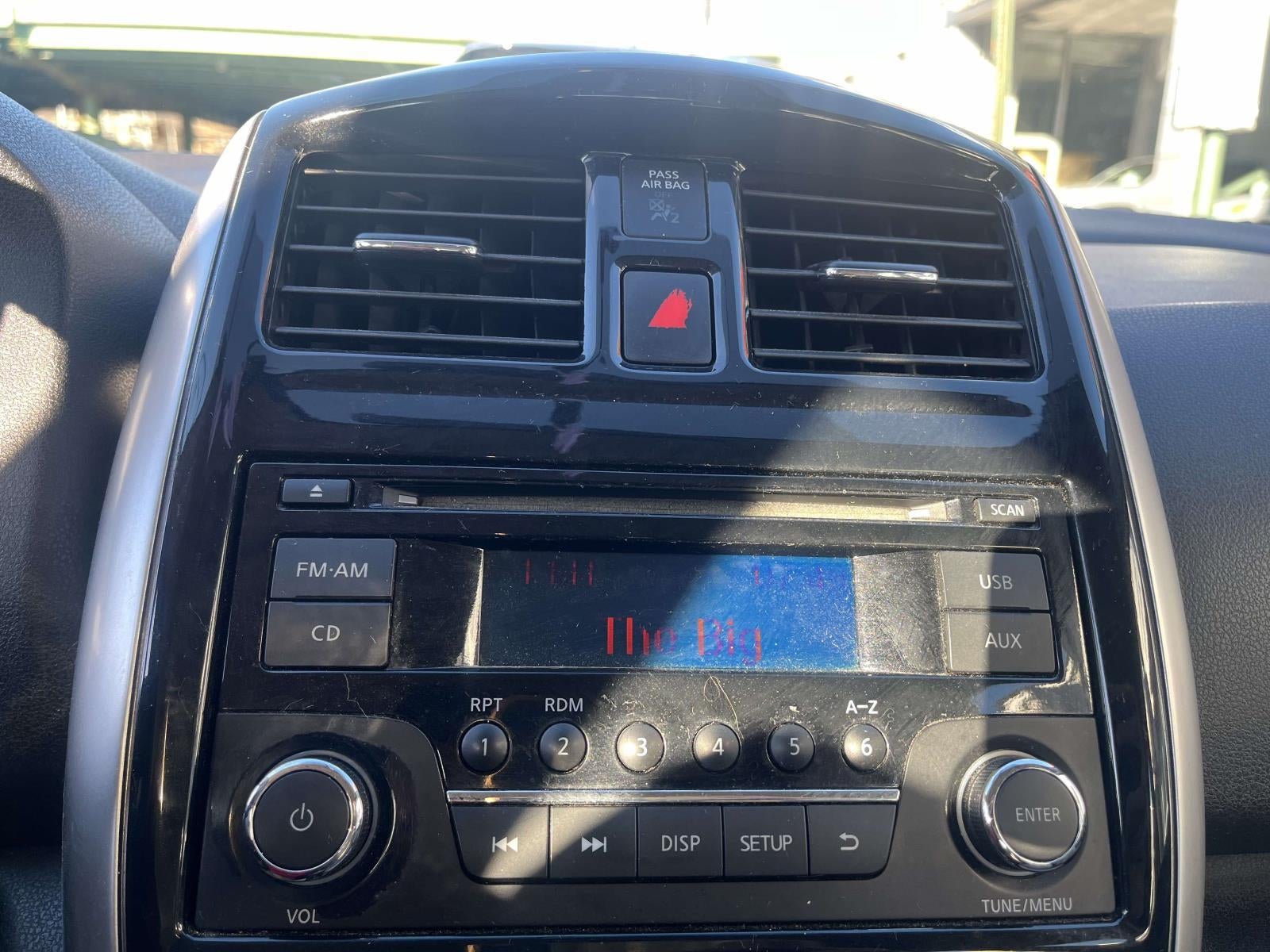 2015 Nissan Versa Note SV