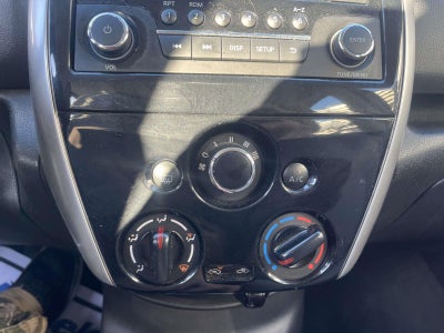 2015 Nissan Versa Note SV