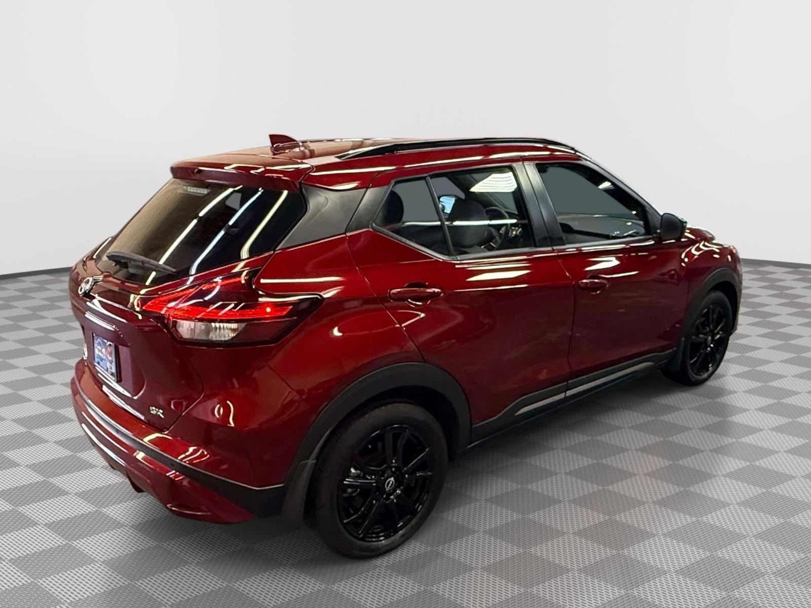 2023 Nissan Kicks SR Xtronic CVT