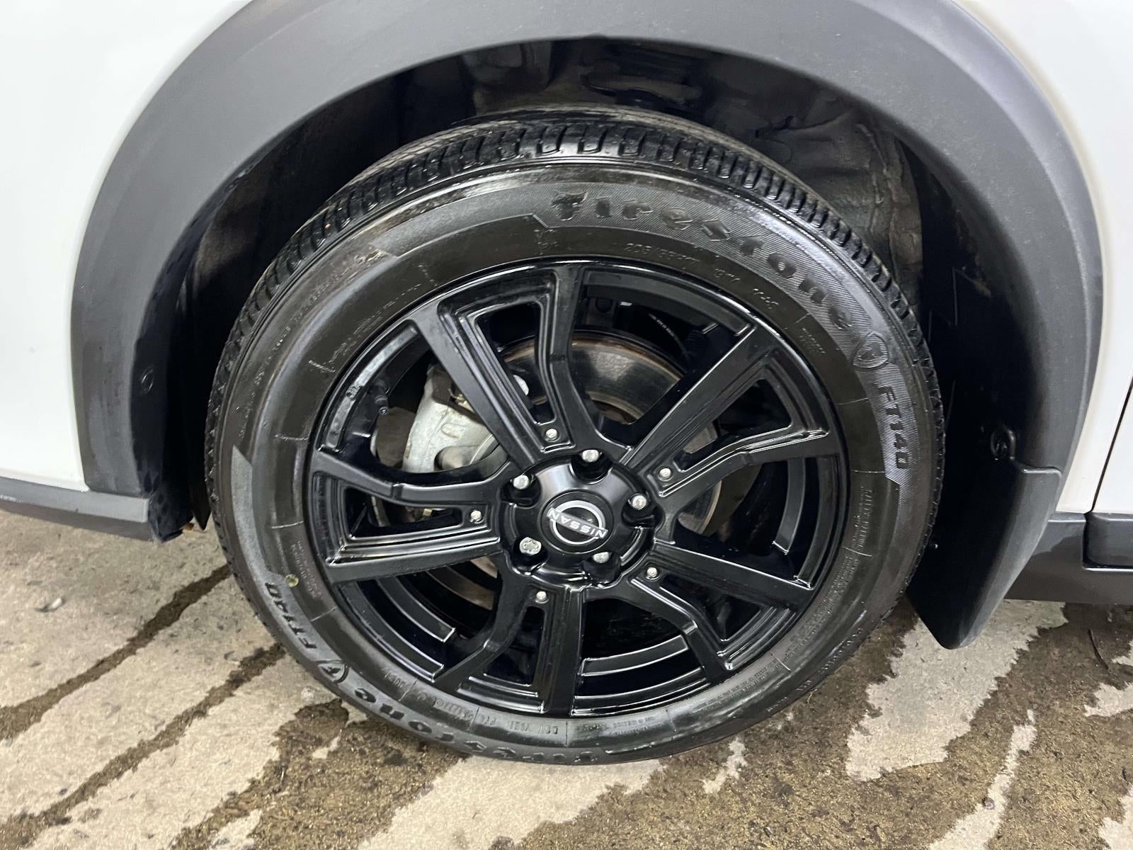 2023 Nissan Kicks SR Xtronic CVT