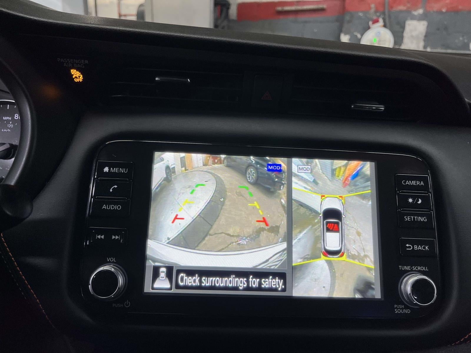 2023 Nissan Kicks SR Xtronic CVT