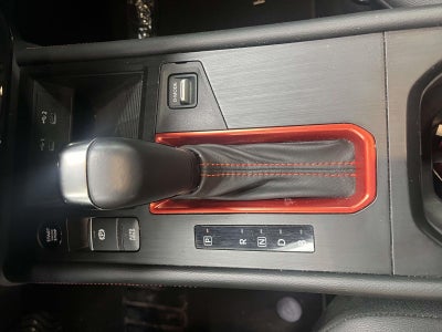 2025 Nissan Kicks SR Intelligent AWD