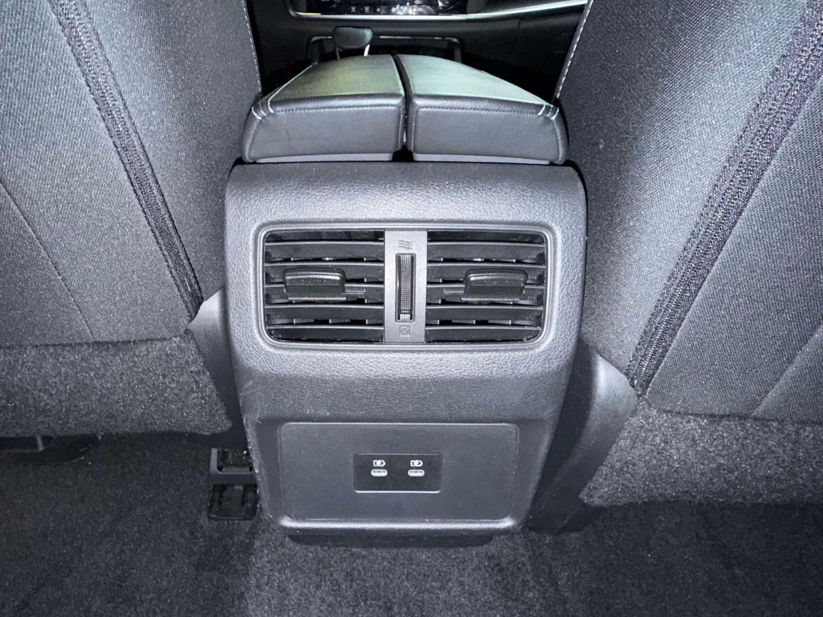 2024 Nissan Rogue SV FWD