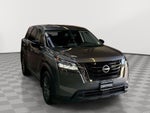 2024 Nissan Pathfinder S 4WD