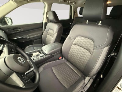 2023 Nissan Pathfinder S 4WD
