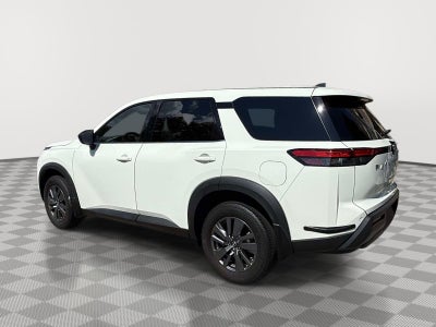 2023 Nissan Pathfinder S 4WD