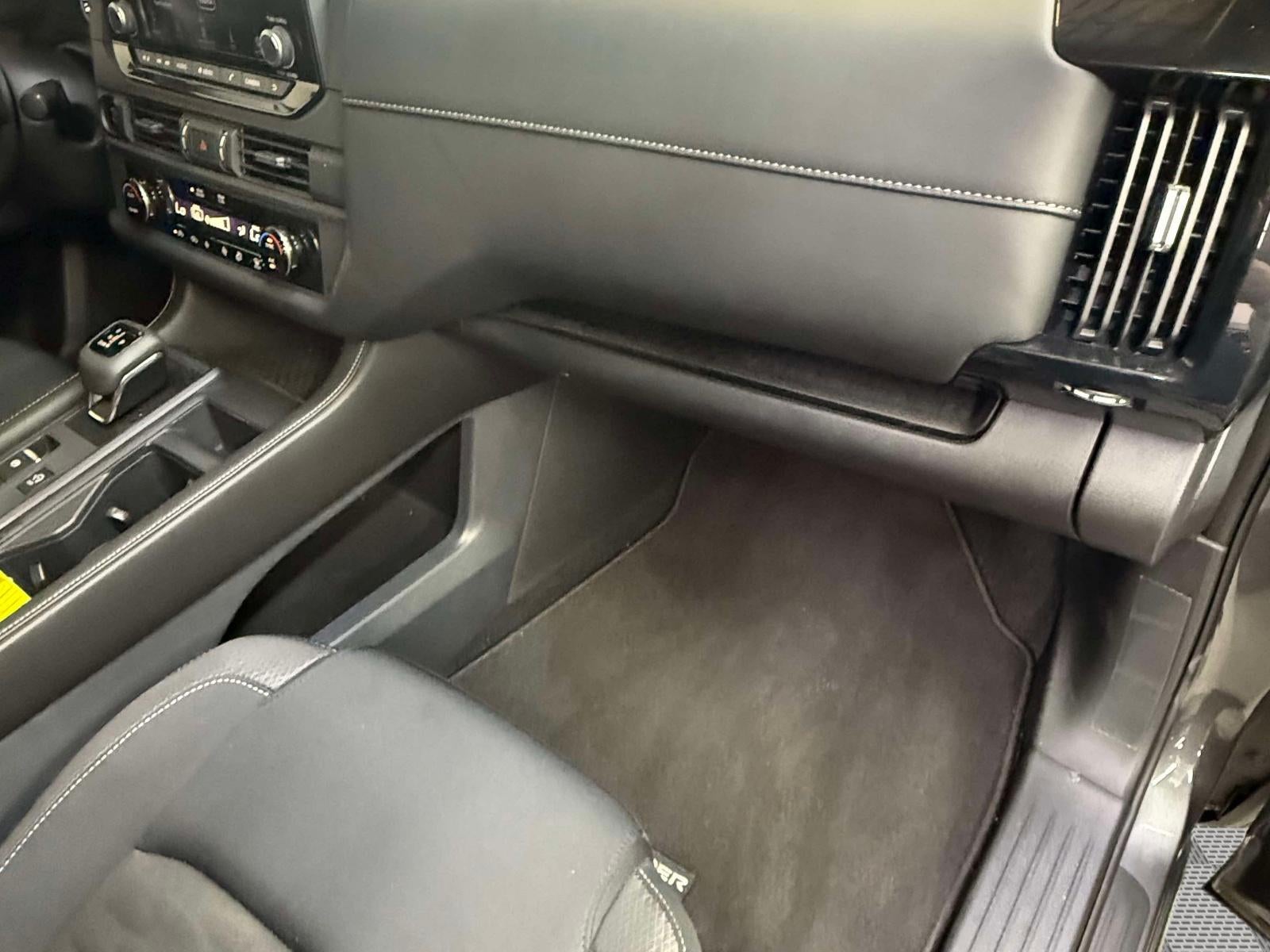 2025 Nissan Pathfinder S 4WD