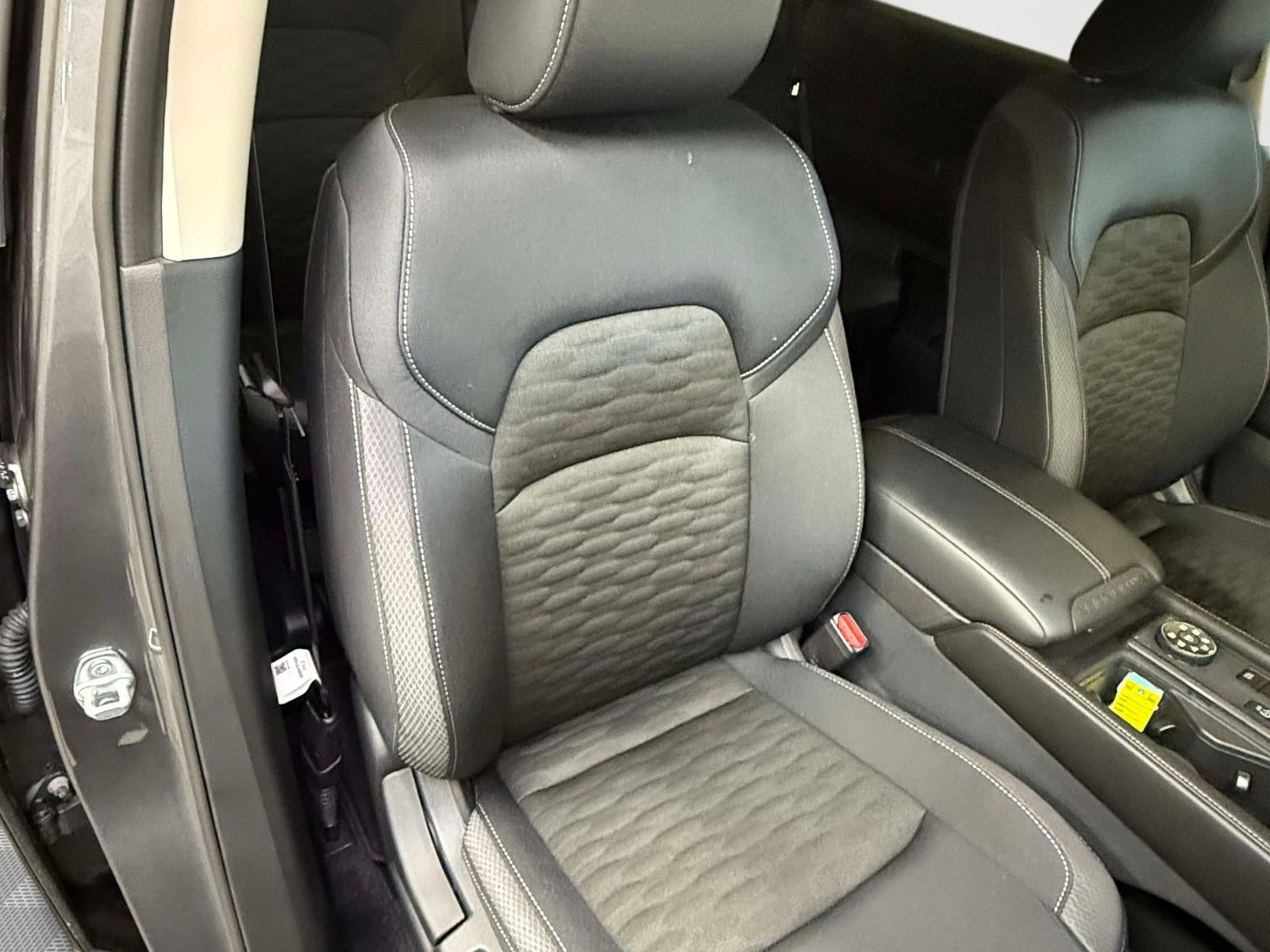 2025 Nissan Pathfinder S 4WD