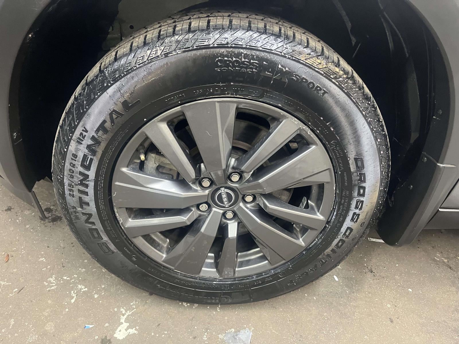 2022 Nissan Pathfinder SV 4WD