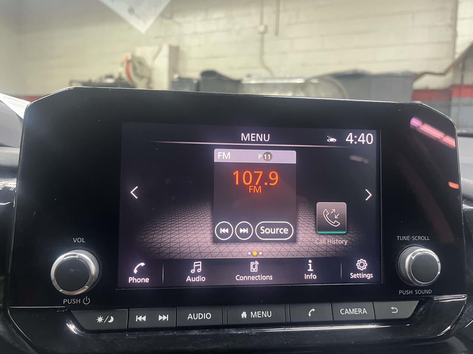 2022 Nissan Pathfinder SV 4WD