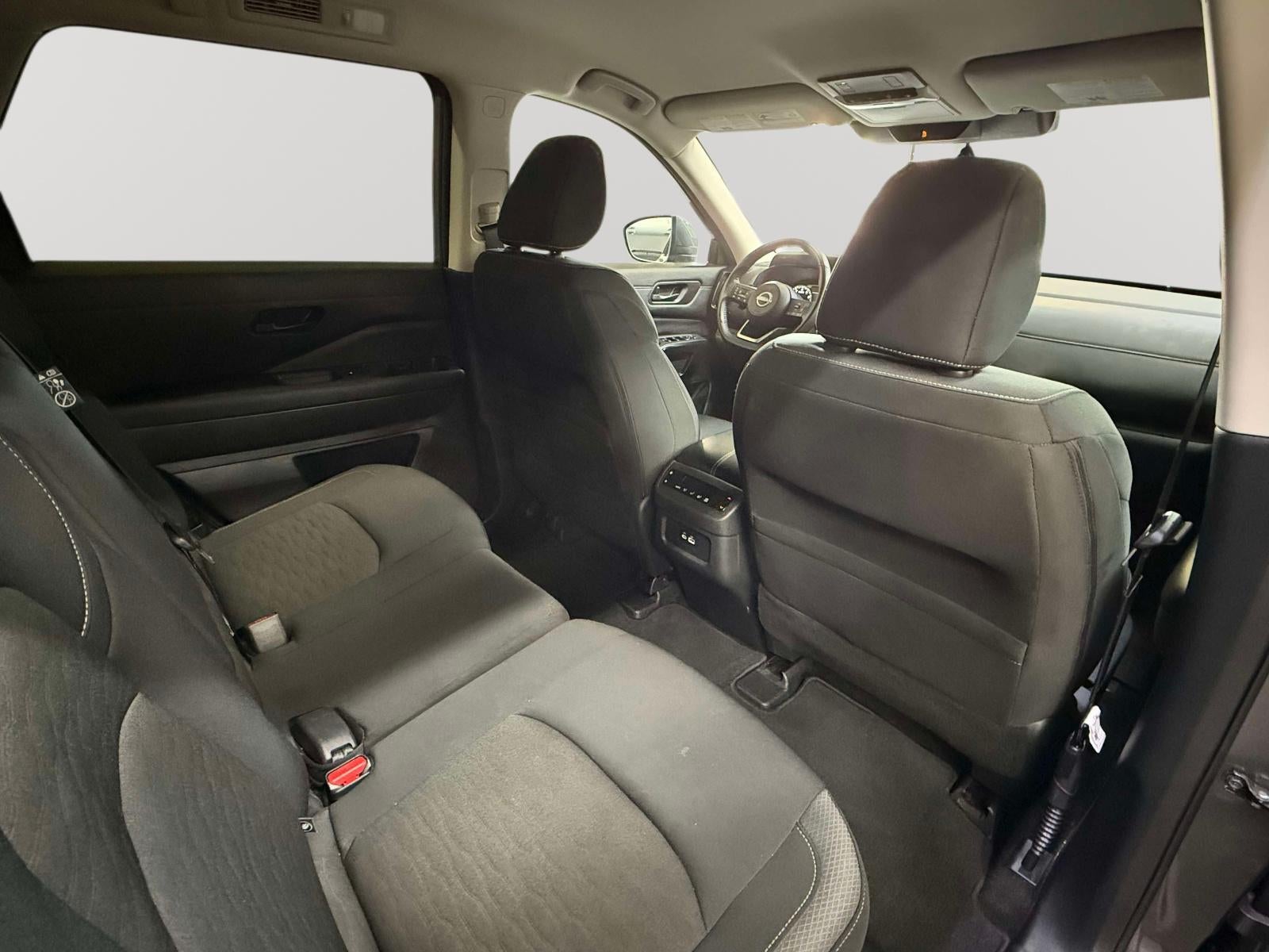 2024 Nissan Pathfinder SV 4WD