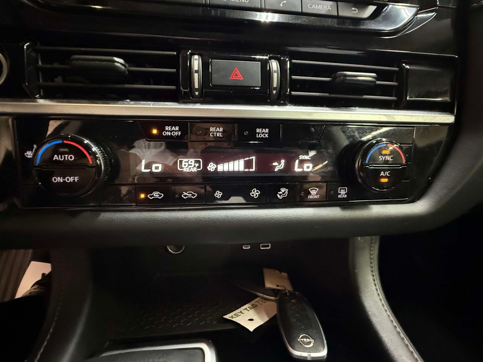 2024 Nissan Pathfinder SV 4WD