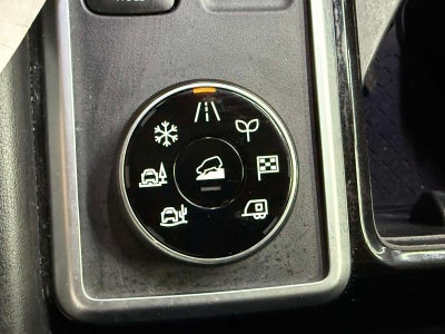 2024 Nissan Pathfinder SV 4WD