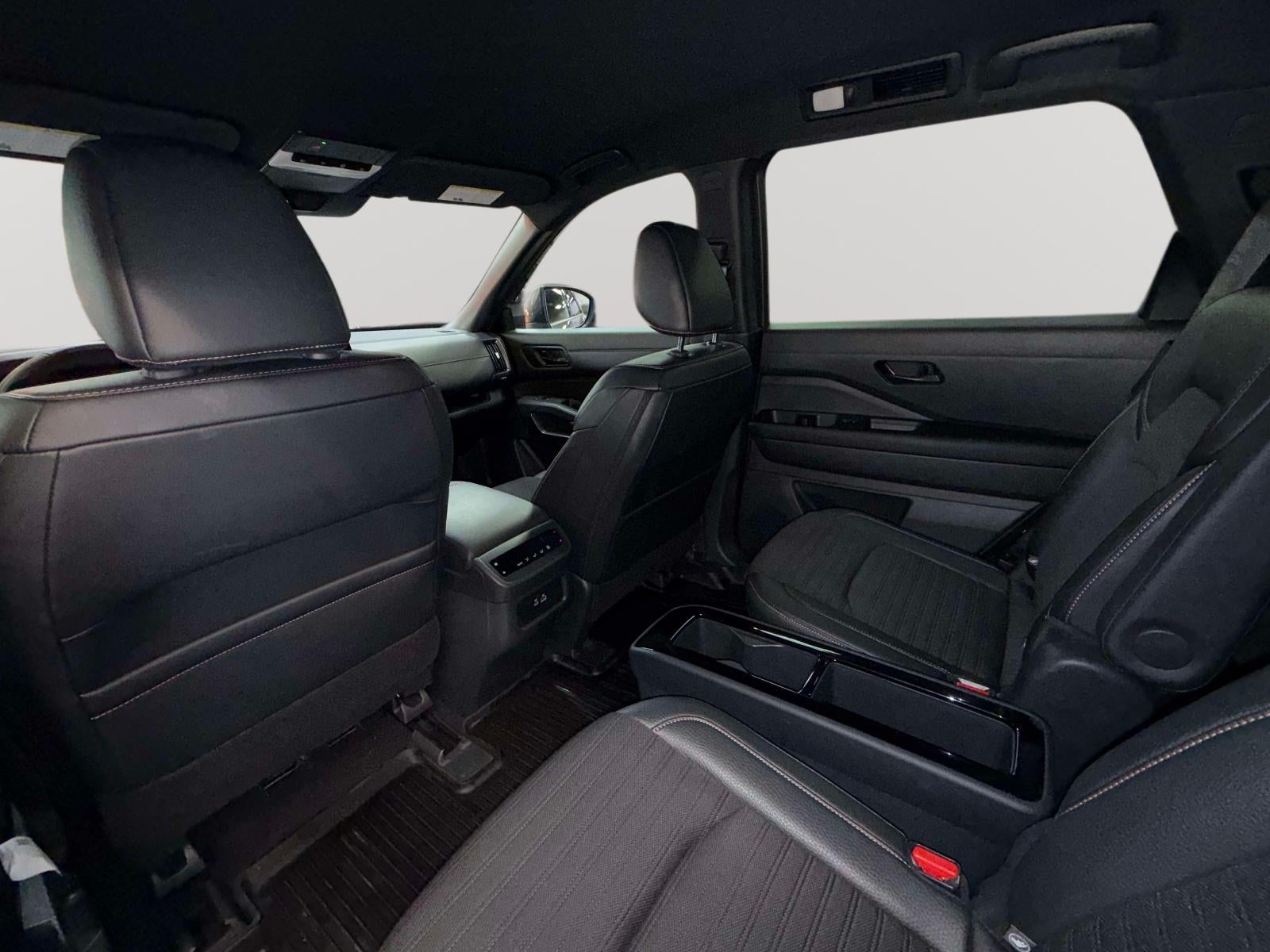2023 Nissan Pathfinder Rock Creek 4WD
