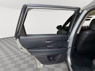 2024 Nissan Pathfinder SL 4WD