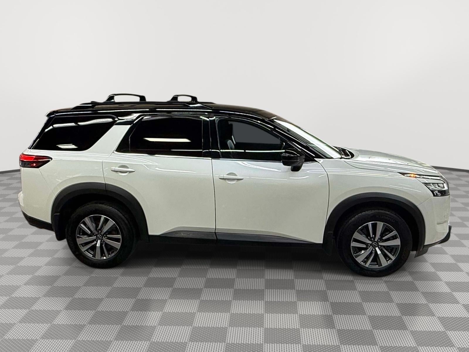 2024 Nissan Pathfinder SL 4WD