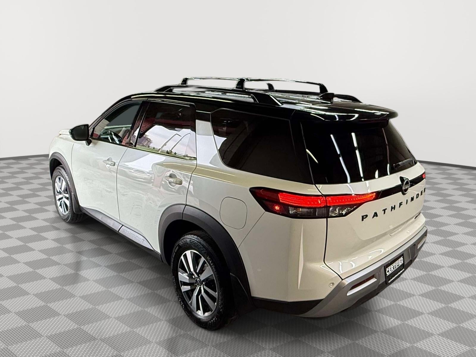 2024 Nissan Pathfinder SL 4WD