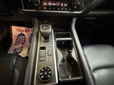 2022 Nissan Pathfinder SL 4WD