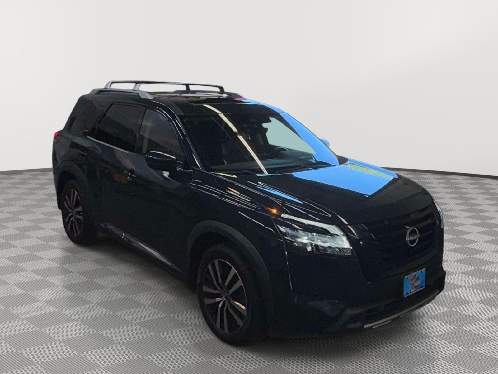 2023 Nissan Pathfinder Platinum 4WD