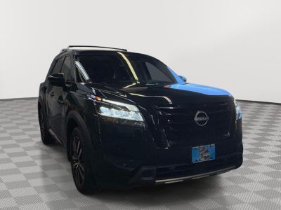 2023 Nissan Pathfinder Platinum 4WD