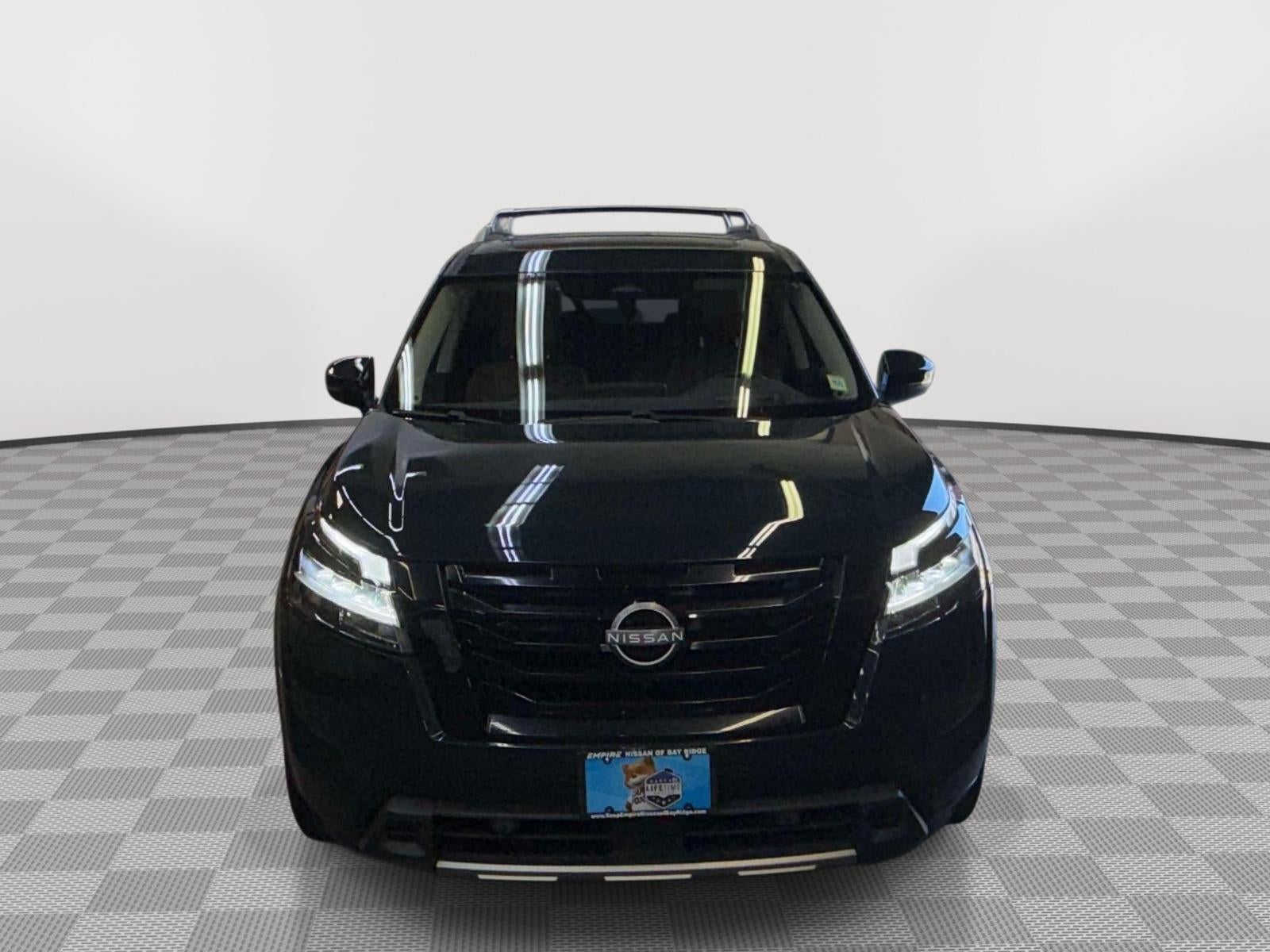 2023 Nissan Pathfinder Platinum 4WD