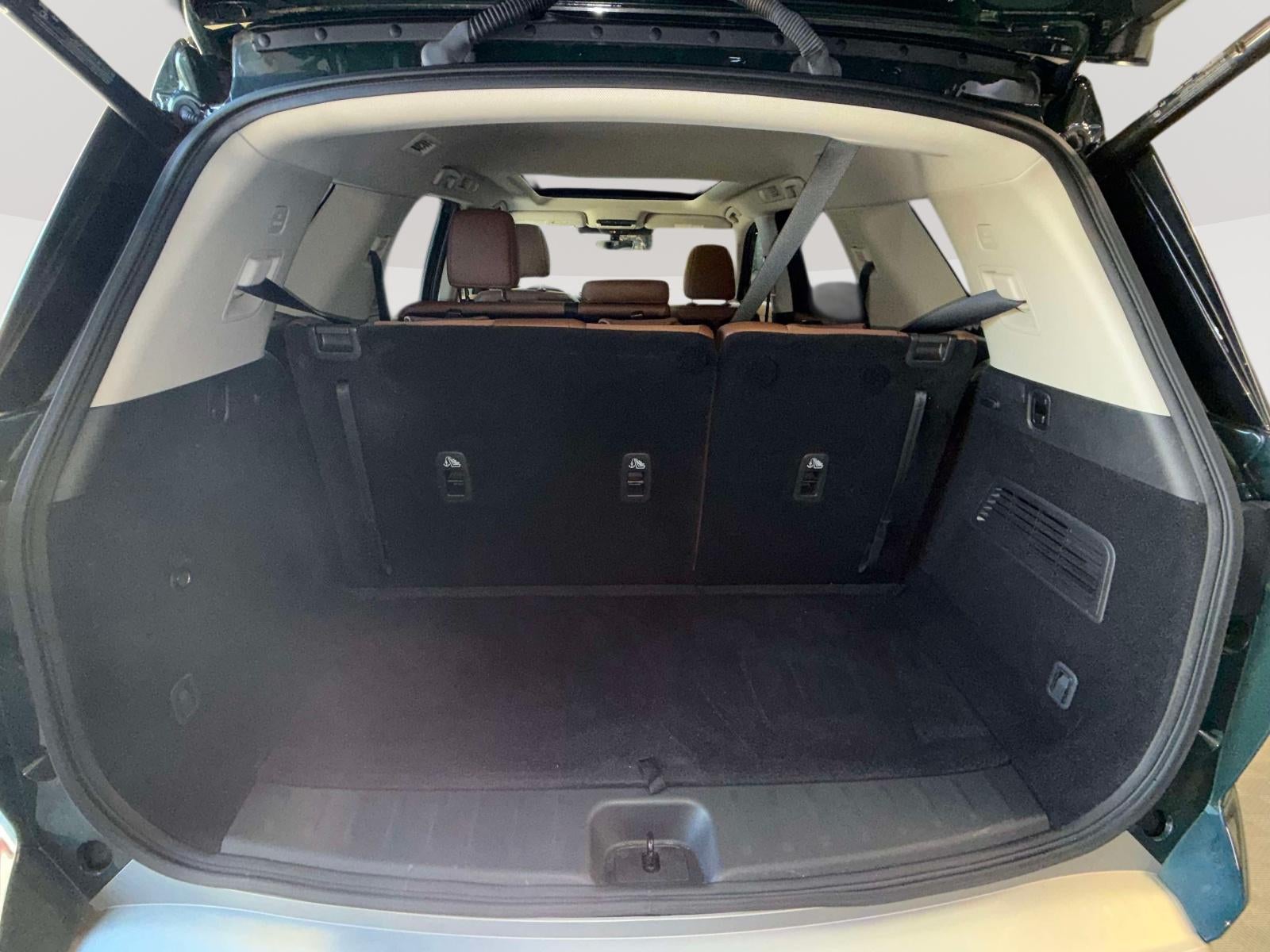 2023 Nissan Pathfinder Platinum 4WD
