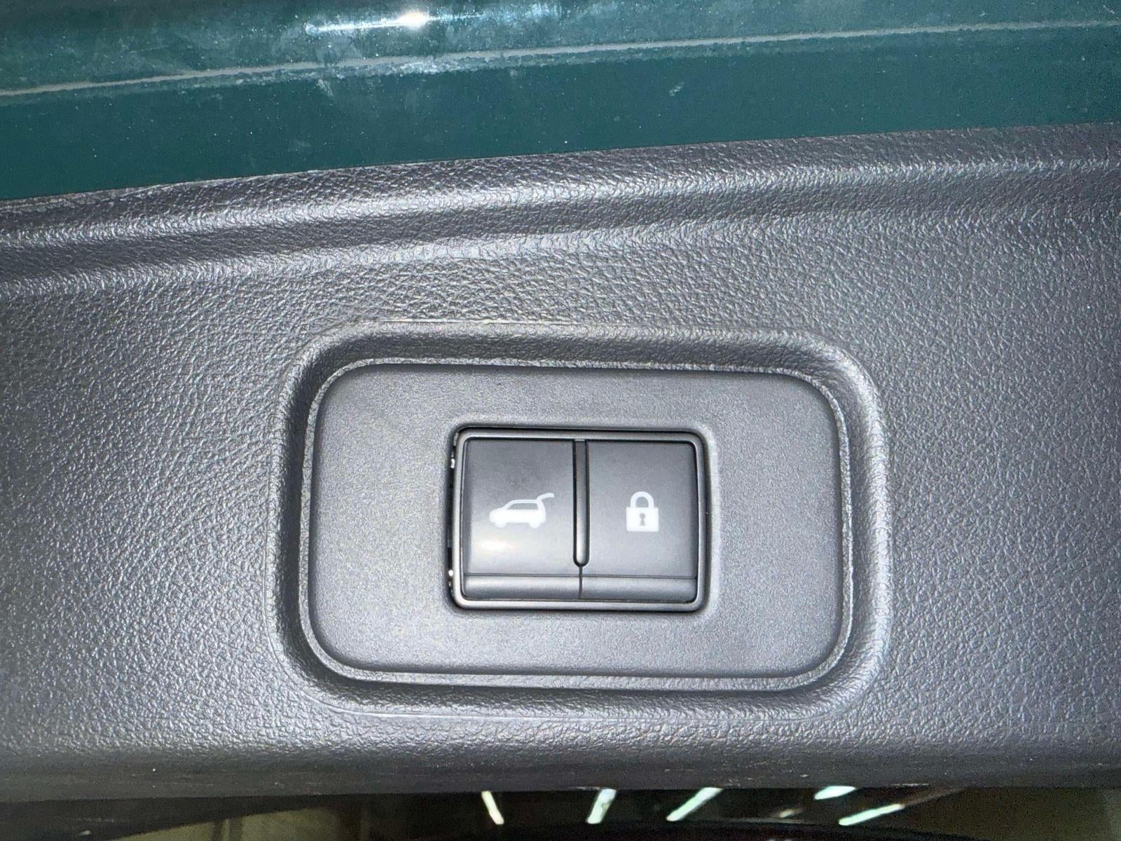 2023 Nissan Pathfinder Platinum 4WD
