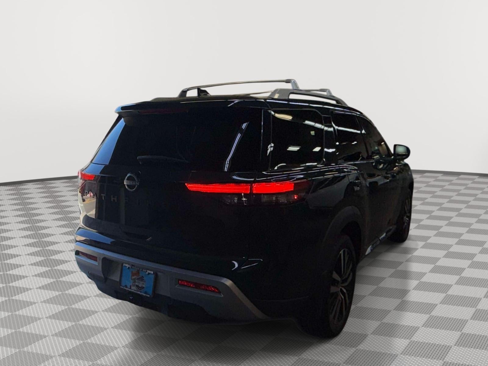2023 Nissan Pathfinder Platinum 4WD