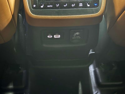 2022 Nissan Pathfinder Platinum 4WD