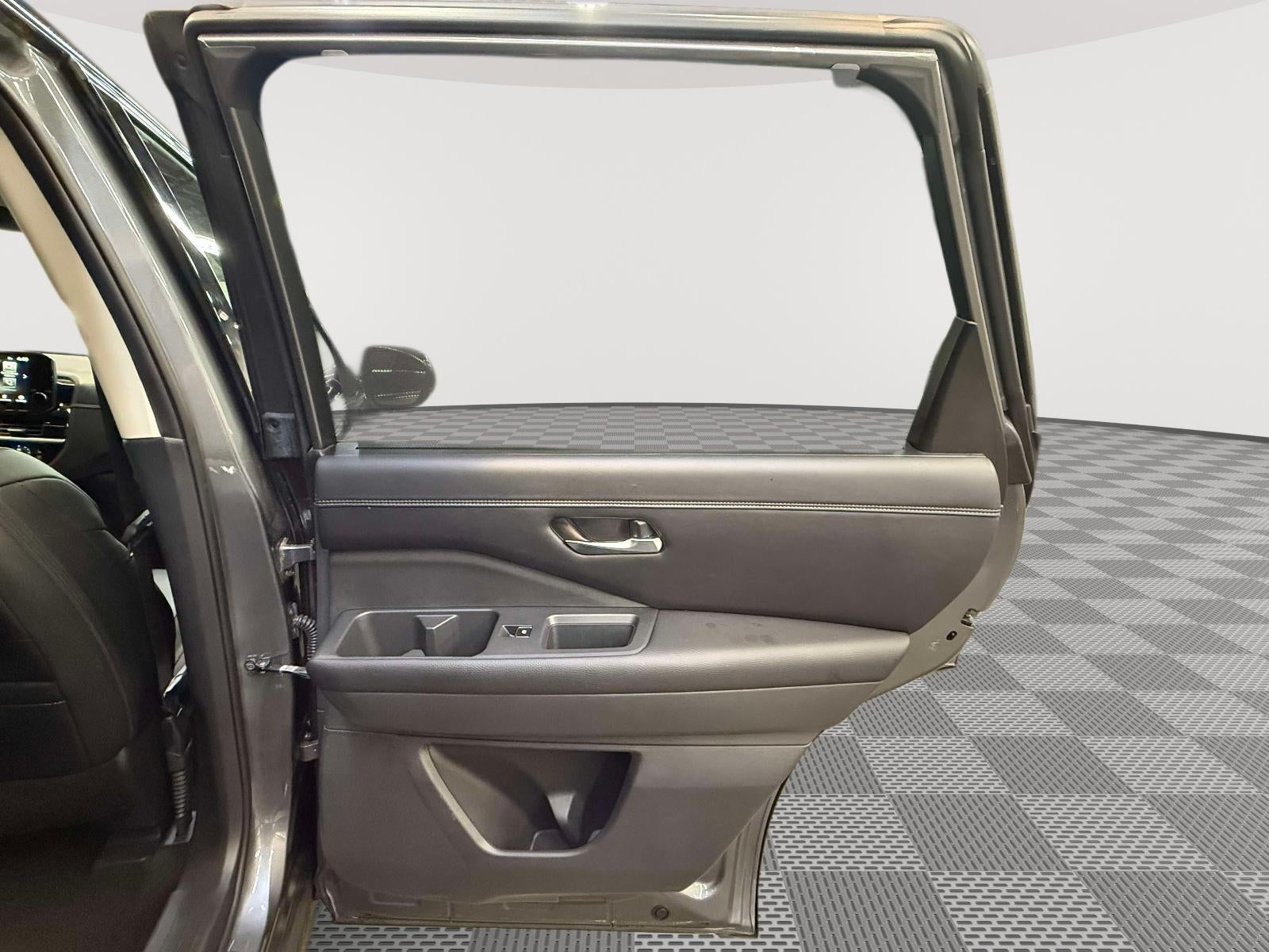 2023 Nissan Pathfinder Platinum 4WD