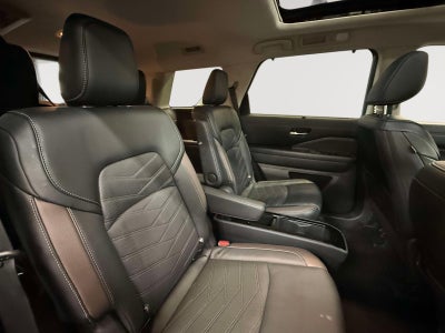 2023 Nissan Pathfinder Platinum 4WD