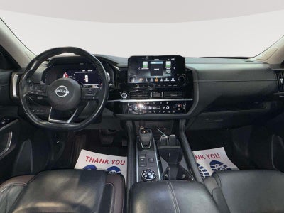 2023 Nissan Pathfinder Platinum 4WD