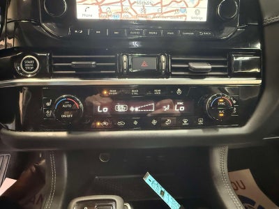 2023 Nissan Pathfinder Platinum 4WD