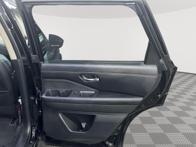 2022 Nissan Pathfinder Platinum 4WD