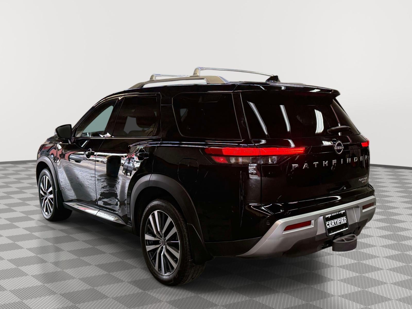 2022 Nissan Pathfinder Platinum 4WD
