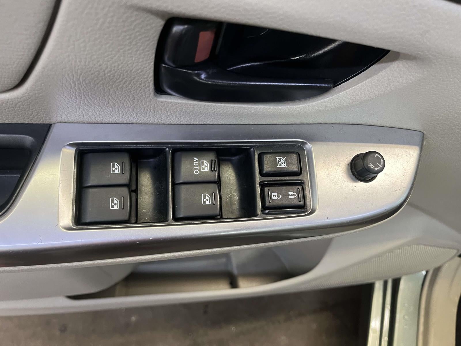 2016 Subaru Impreza 2.0i