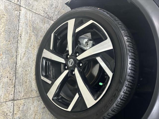 2022 Nissan Rogue Sport SL AWD Xtronic CVT