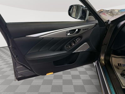 2023 INFINITI Q50 LUXE