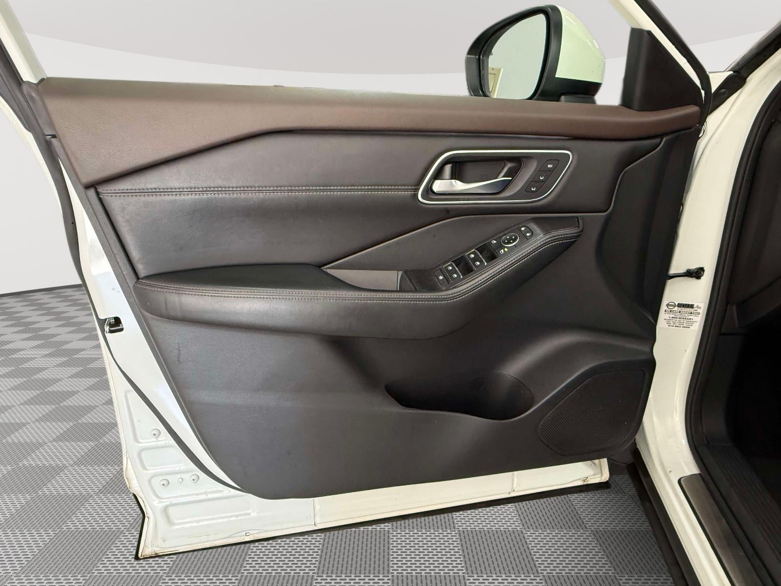 2021 Nissan Rogue Platinum Intelligent AWD