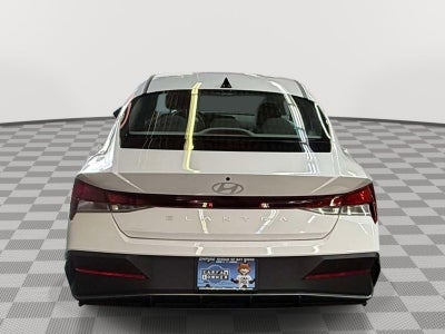 2024 Hyundai Elantra SEL
