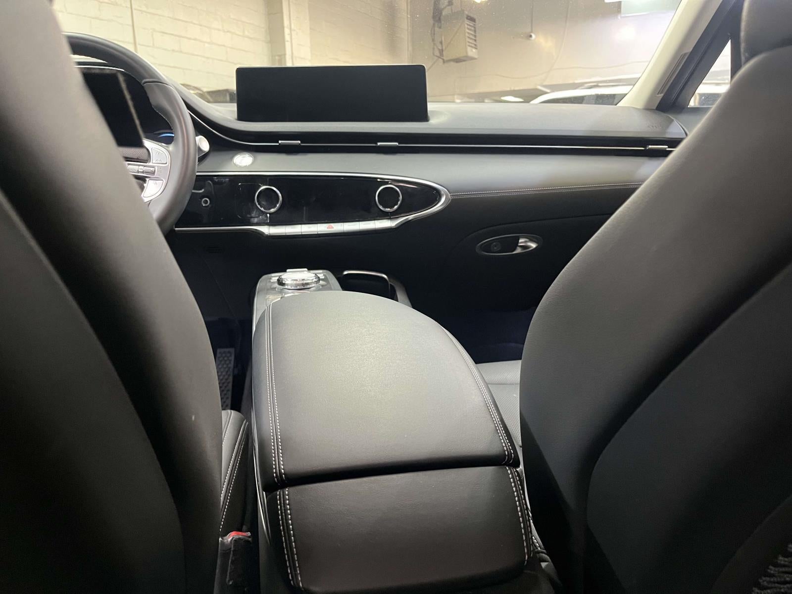 2025 Genesis GV70 2.5T AWD