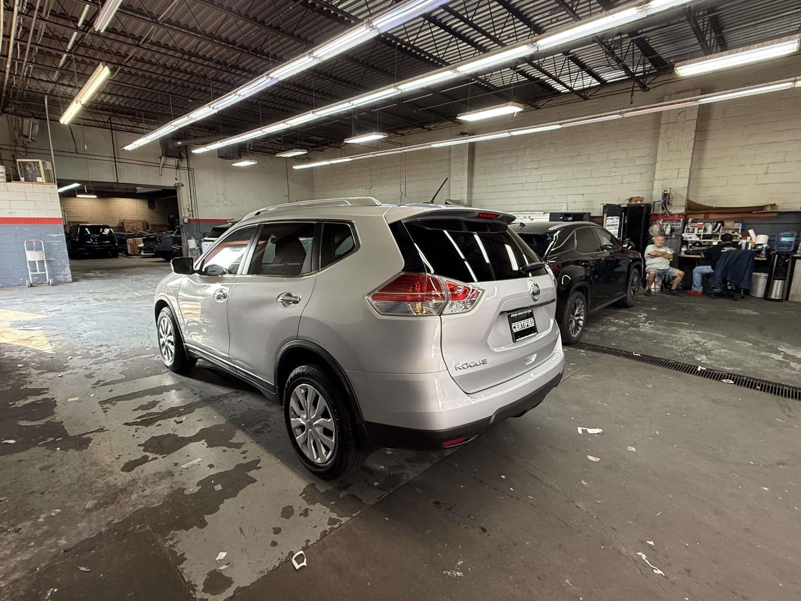 2016 Nissan Rogue S