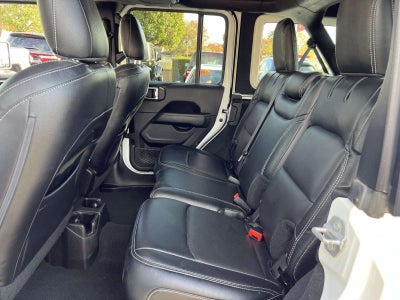 2022 Jeep Wrangler Unlimited Sahara 4x4