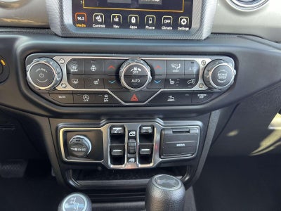 2022 Jeep Wrangler Unlimited Sahara 4x4