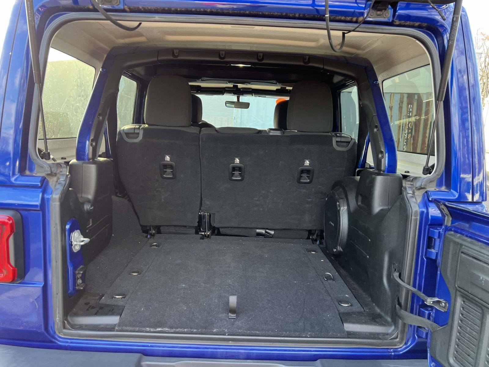 2018 Jeep Wrangler Unlimited Sahara 4x4