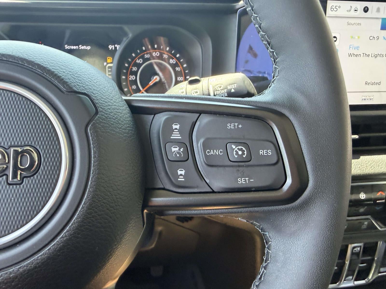 2025 Jeep Wrangler 4-Door Summit 4x4
