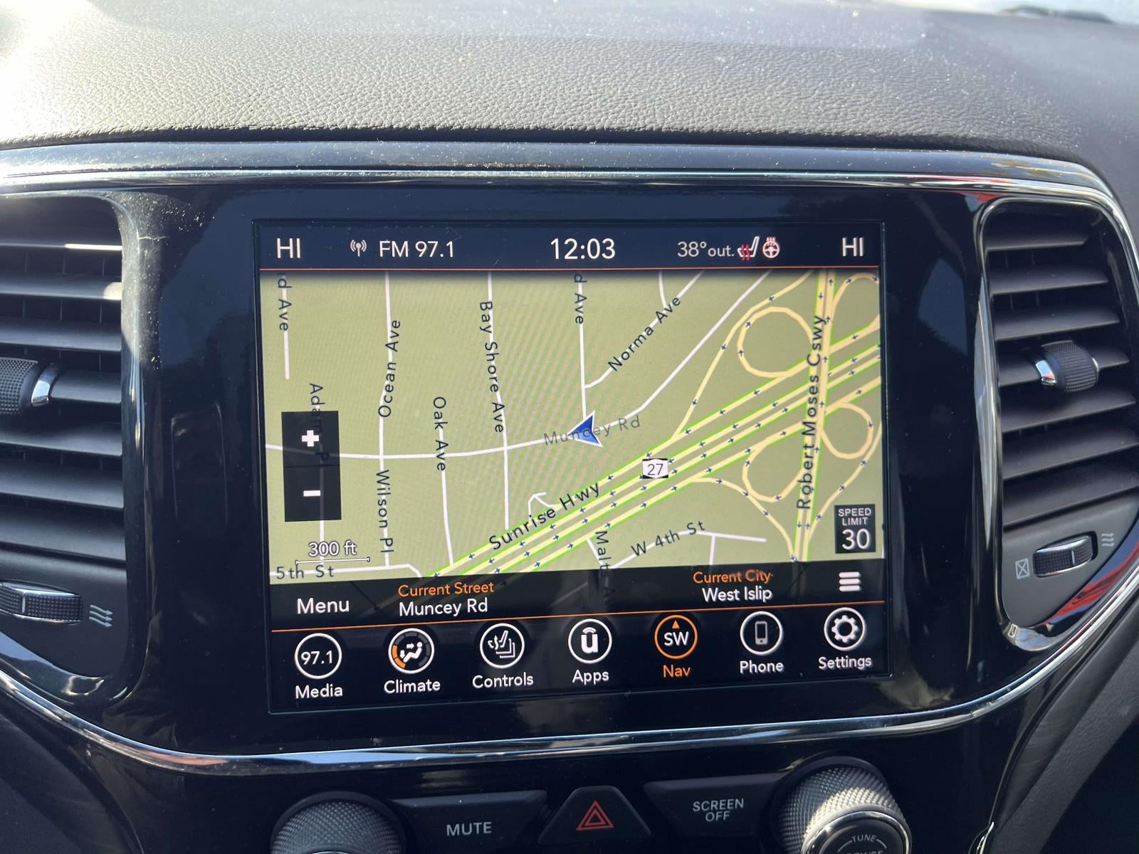 2021 Jeep Grand Cherokee Laredo X 4x4