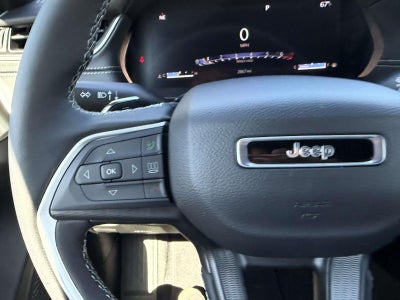 2025 Jeep Grand Cherokee Laredo X